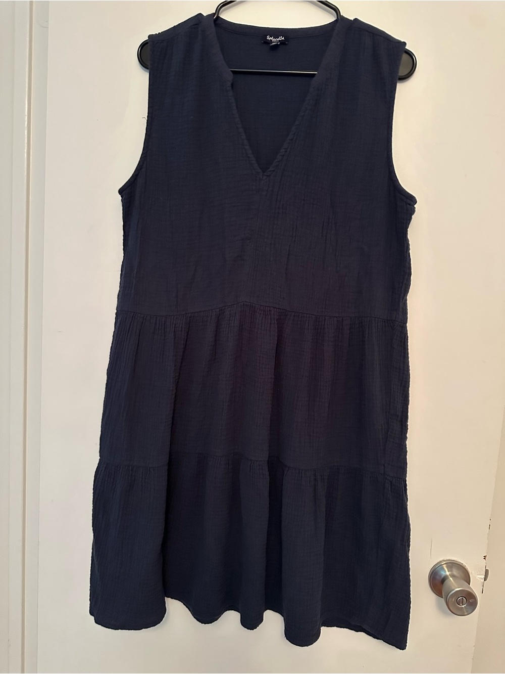 Splendid Navy Sleeveless Tiered V-Neck Casual Dress